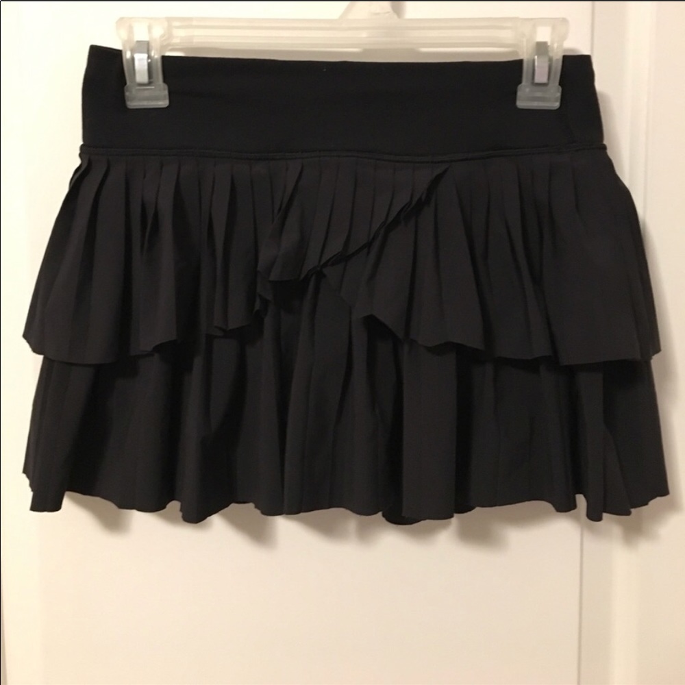 Ivivva Pleat the Heat skirt 12 (lulu size 2)